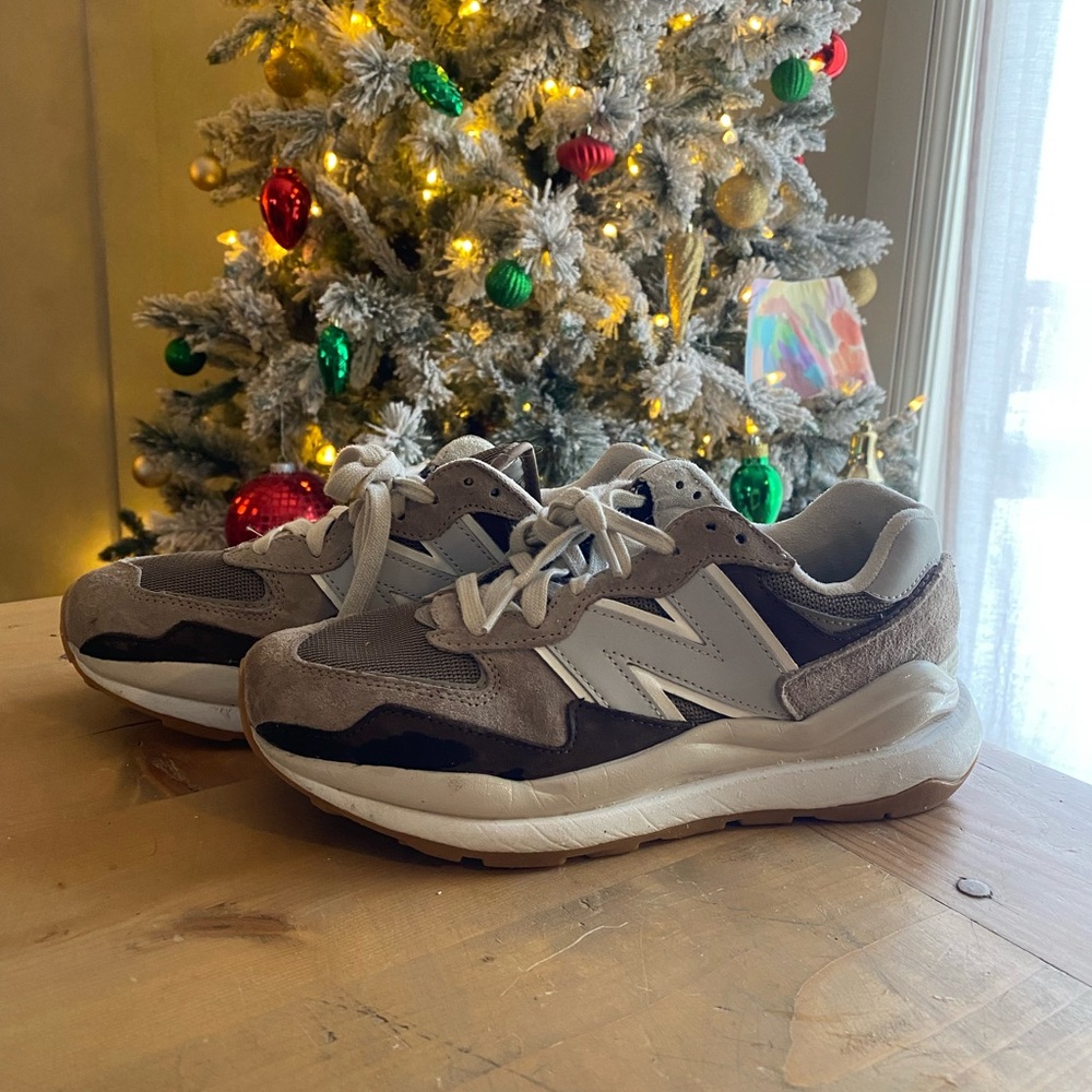 New Balance 57/40 black mushroom coffee